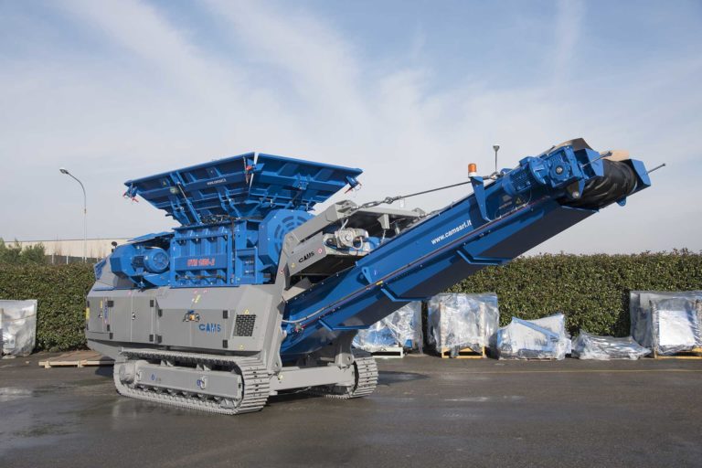 CAMS AMERICA UTM 1500 shredder for asphalt, aggregates, recycling, msg, pallets, and more